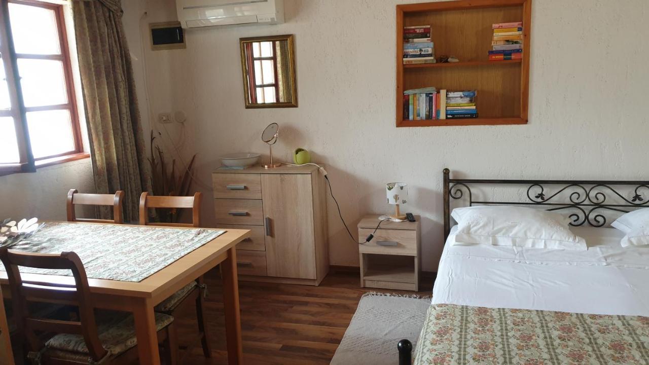 Apartments Karmen Funtana Extérieur photo